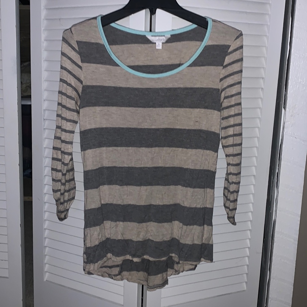 Women’s half sleeve top